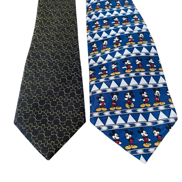 Disney Mickey Men's‎ Tie Lots of 2 - Picture 1 of 6